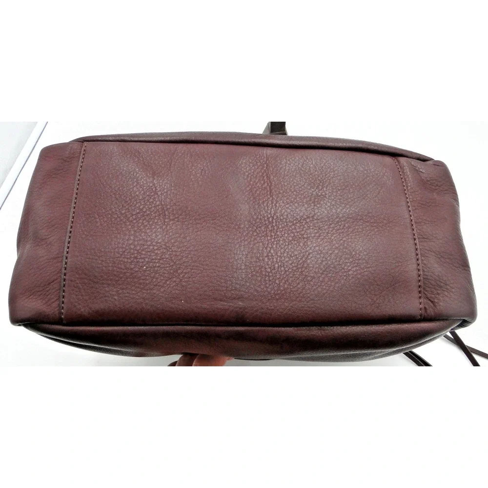 UGG AUSTRALIA UNISEX LEATHER BRANFORD SLIM BRIEF BAG‎ BROWN